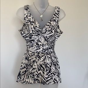 BCBG Maxazria brand new animal print top